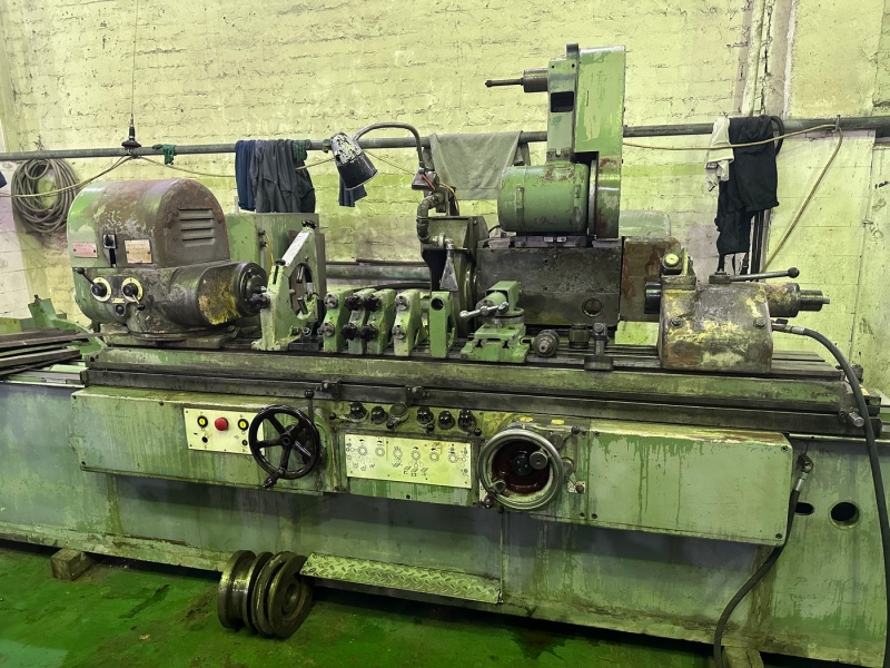 Широкоуниверсальный круглошлифовальный станок SU 3152151500 РМЦ 1500мм